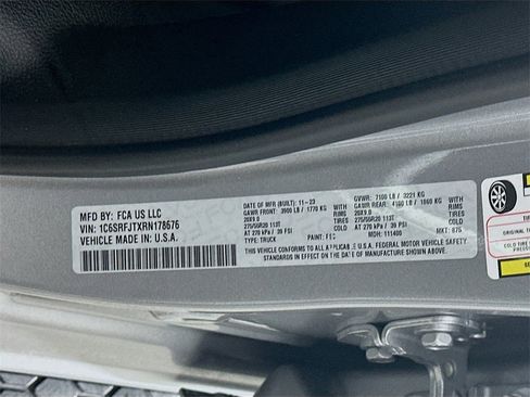 Used 2024 RAM 1500 Laramie image 36