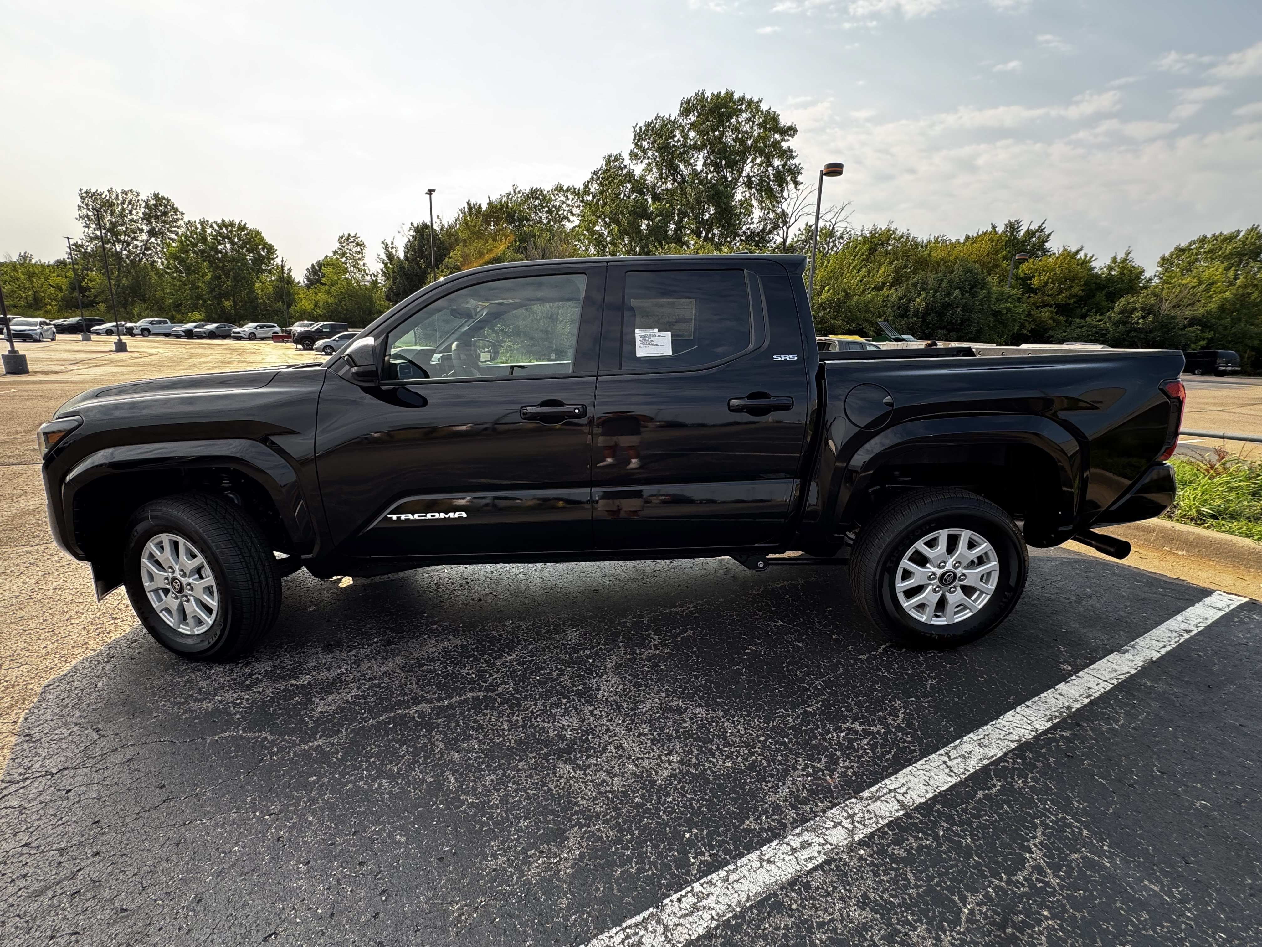 New 2026 Toyota Tacoma SR5 AWD/4WD image 10