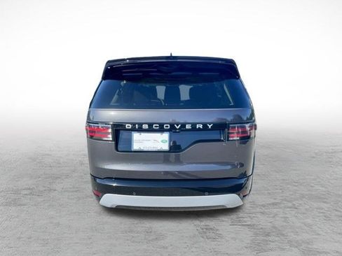 Certified 2025 Land Rover Discovery Metropolitan Edition AWD/4WD image 6