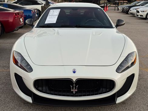 Used 2013 Maserati GranTurismo Sport image 2