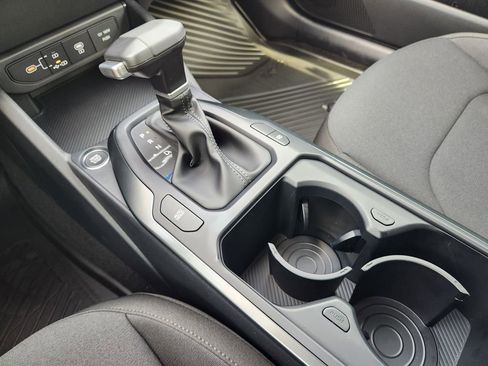 New 2026 Kia K4 LXS image 15