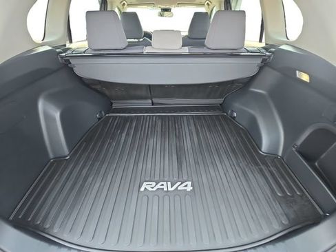 Certified 2025 Toyota RAV4 XLE w/ Convenience Package AWD/4WD image 13