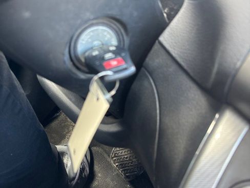 Used 2014 Nissan Sentra SR image 12