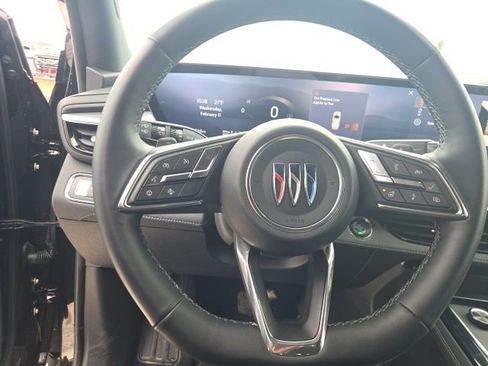 Used 2025 Buick Enclave Sport Touring image 15