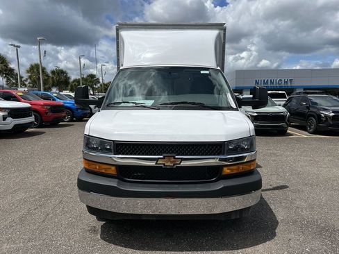 New 2025 Chevrolet Express 3500 Work Van w/ Power Convenience Package image 11