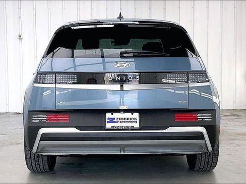 New 2026 Hyundai Ioniq 5 SEL image 23