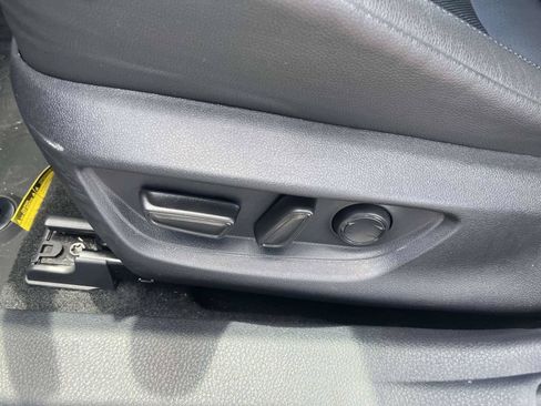 Used 2025 Toyota Camry XSE FWD image 19