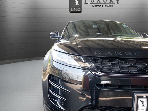 Used 2022 Land Rover Range Rover Evoque R-Dynamic S AWD/4WD image 15