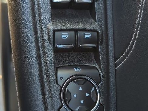 Used 2024 Ford Edge Titanium image 16