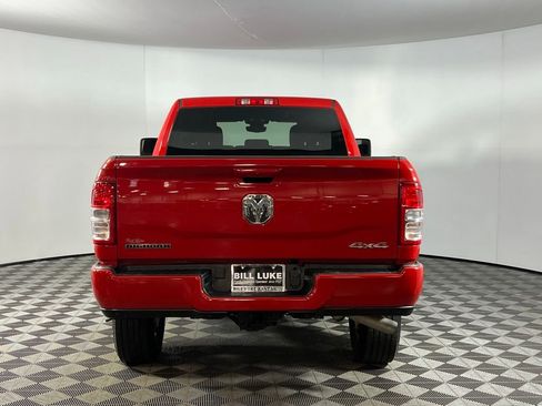Used 2024 RAM 2500 Big Horn w/ Sport Appearance Package image 8