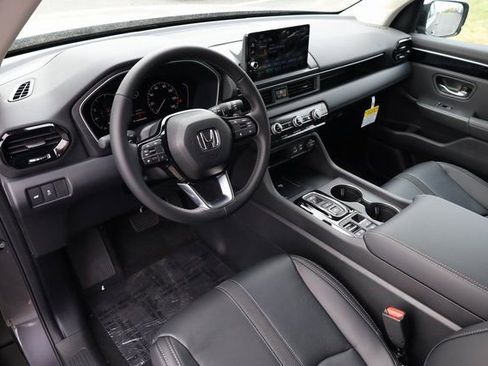 New 2025 Honda Pilot EX-L image 12