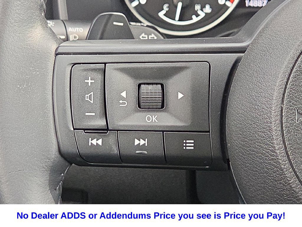 Used 2024 Nissan Rogue SV w/ SV Premium Package FWD image 28