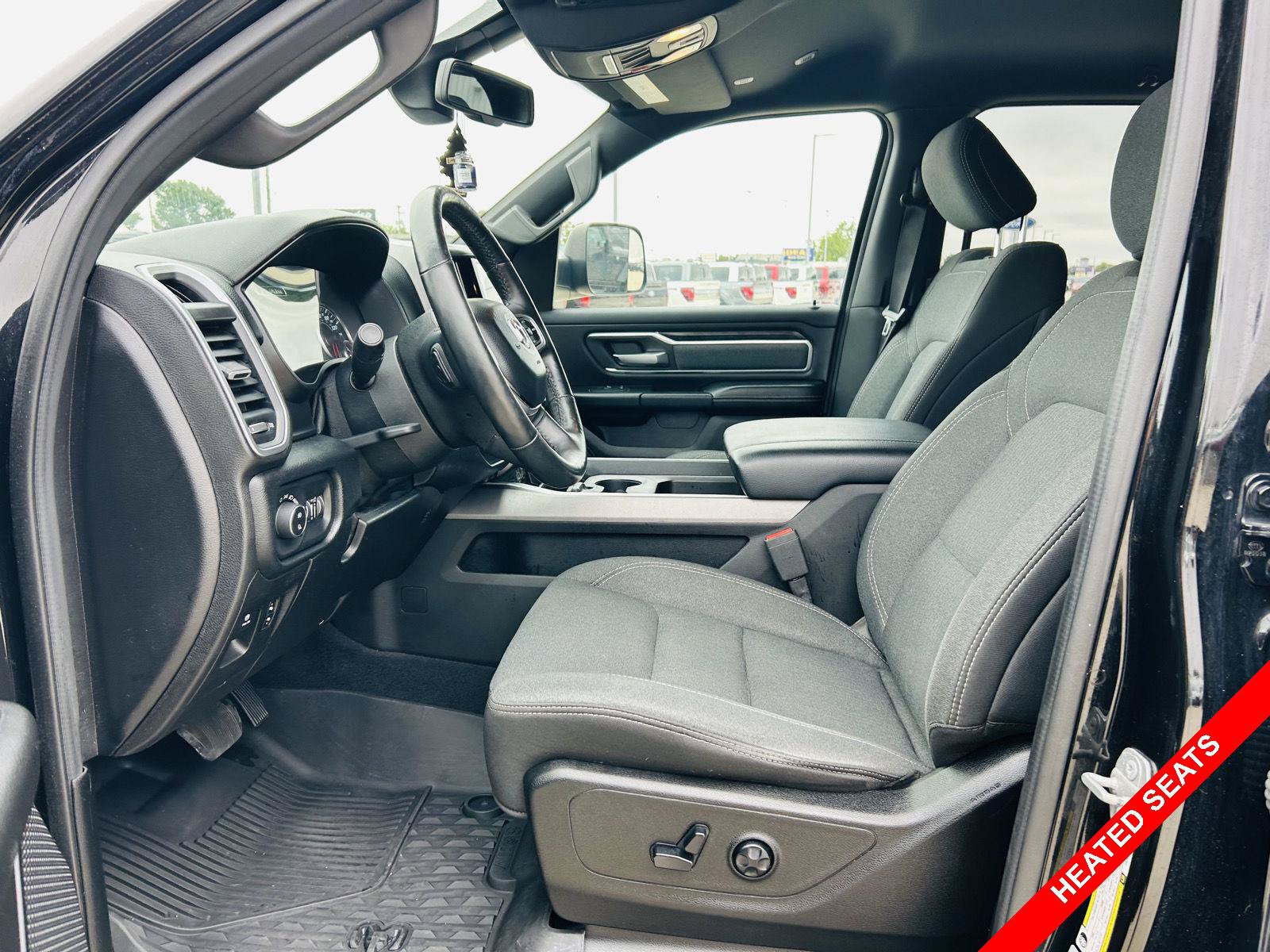 Used 2019 RAM 1500 Big Horn AWD/4WD image 3