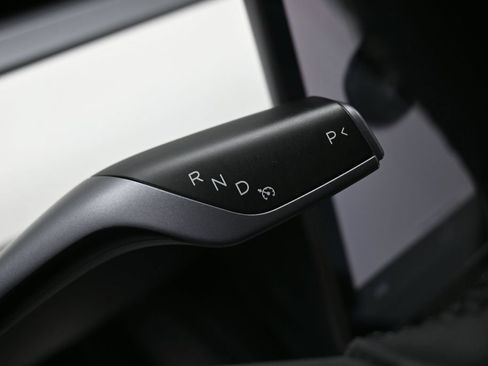 Used 2021 Tesla Model 3 Standard Range Plus RWD image 25