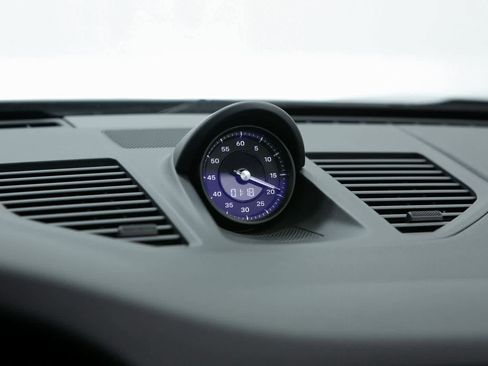 Certified 2022 Porsche 911 Carrera image 27