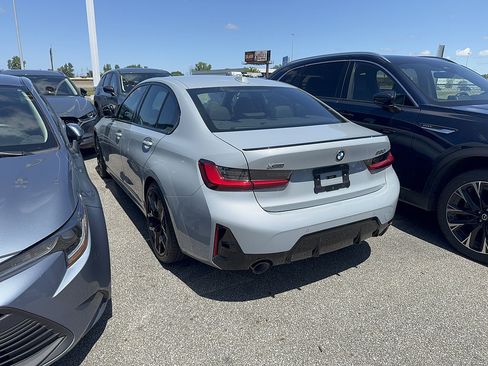 Used 2026 BMW 330i xDrive Sedan w/ M Sport Package AWD/4WD image 2
