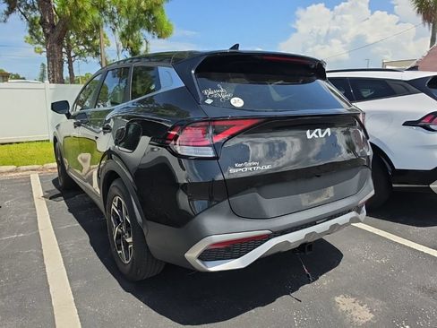 Certified 2023 Kia Sportage LX FWD image 12
