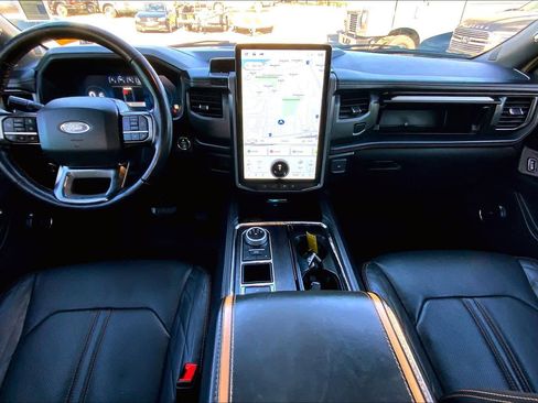 Certified 2023 Ford Expedition Max Platinum image 14