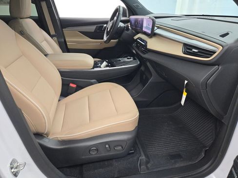 New 2026 Buick Enclave Preferred w/ LPO, Floor Liner Package FWD image 7