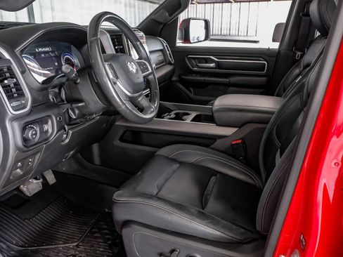Used 2022 RAM 1500 Big Horn AWD/4WD image 14