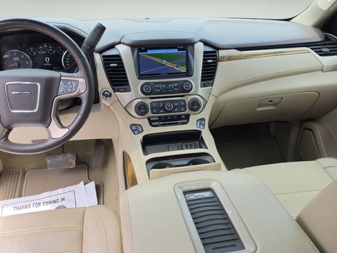 Used 2017 GMC Yukon Denali w/ Open Road Package RWD image 24
