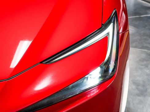 Used 2023 Toyota Prius XLE image 8