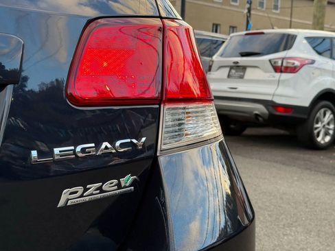 Used 2013 Subaru Legacy 2.5i Premium w/ All-Weather Pkg + Moonroof image 7