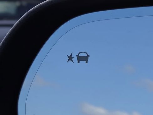 Certified 2024 Chevrolet Traverse RS w/ LPO, Floor Liner Package image 14