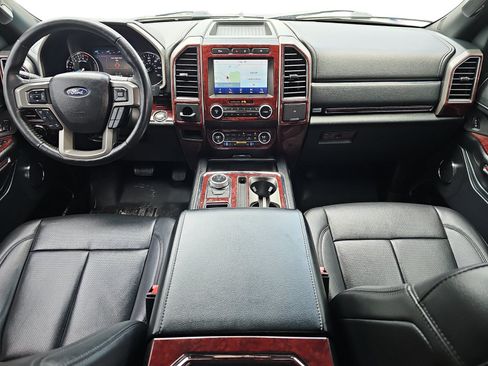 Used 2021 Ford Expedition XLT RWD image 9