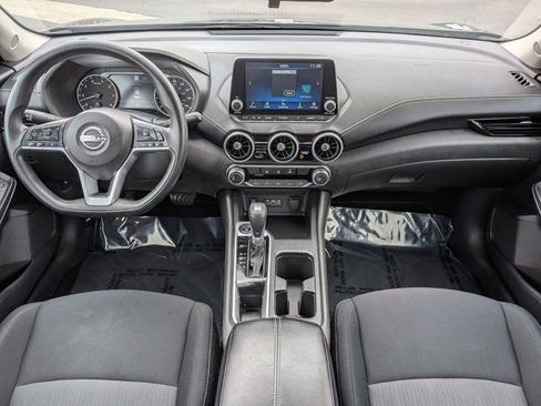 Used 2024 Nissan Sentra SV FWD image 15