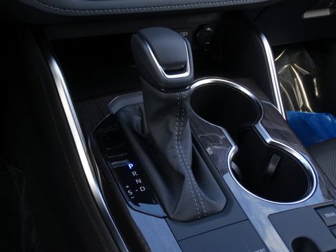 New 2025 Toyota Highlander Limited image 23