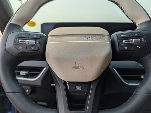 New 2026 Kia K4 EX w/ GT-Line Premium Package FWD image 36