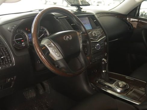 Used 2016 INFINITI QX80 4WD w/ Driver's Assistance Package image 7