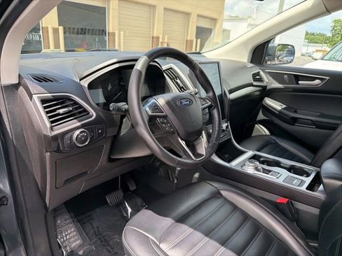 Used 2022 Ford Edge SEL AWD/4WD image 9
