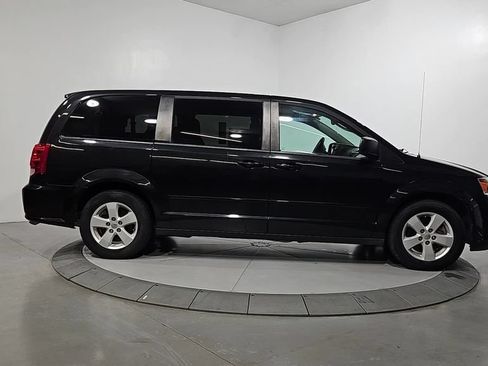 Used 2017 Dodge Grand Caravan SE w/ Power Window Group FWD image 7