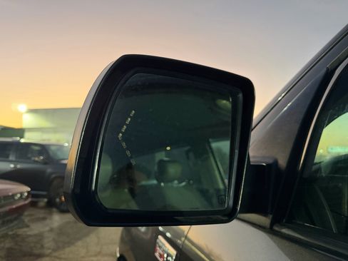 Used 2011 Toyota Tundra Limited image 35