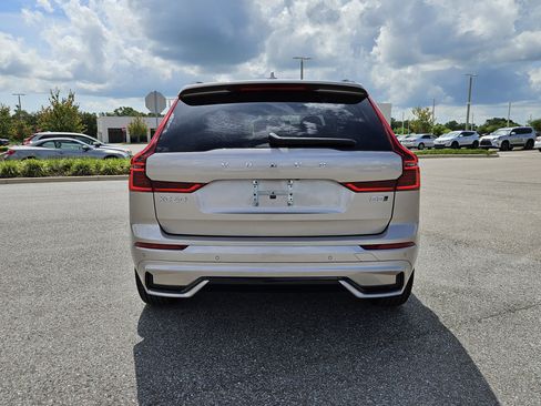 New 2026 Volvo XC60 B5 Core w/ Protection Package image 6