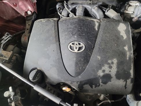 Used 2017 Toyota Highlander XLE image 30