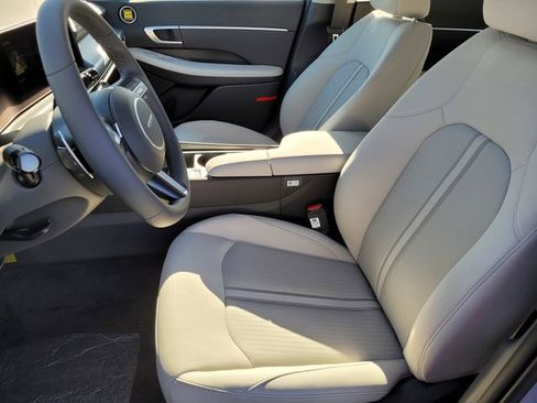 Used 2026 Hyundai Sonata SEL FWD image 15