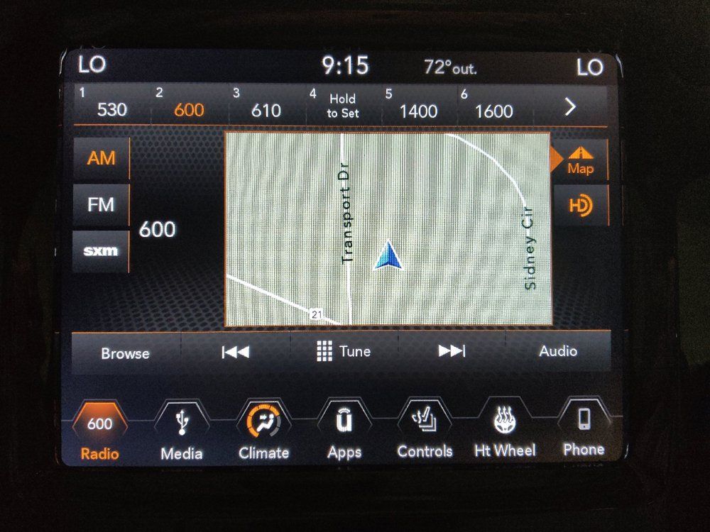 Used 2019 Jeep Cherokee Limited FWD image 25