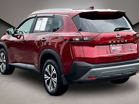 Certified 2023 Nissan Rogue SV w/ SV Premium B Package AWD/4WD image 4