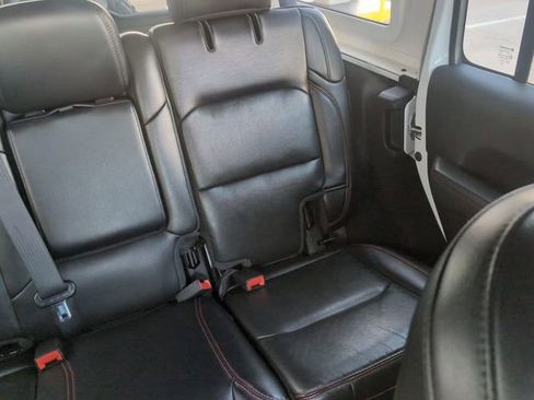 Used 2021 Jeep Wrangler Unlimited Rubicon image 14