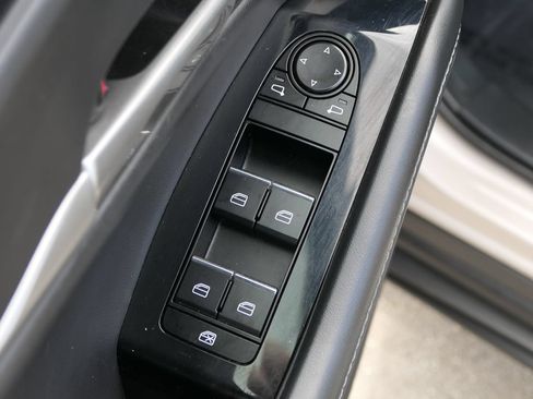 Used 2024 MAZDA CX-30 AWD 2.5 S w/ Select Sport Pkg image 13