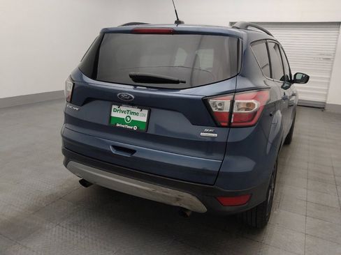 Used 2018 Ford Escape SE FWD image 7