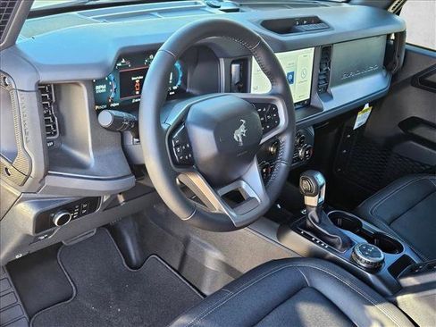 New 2025 Ford Bronco Big Bend image 3