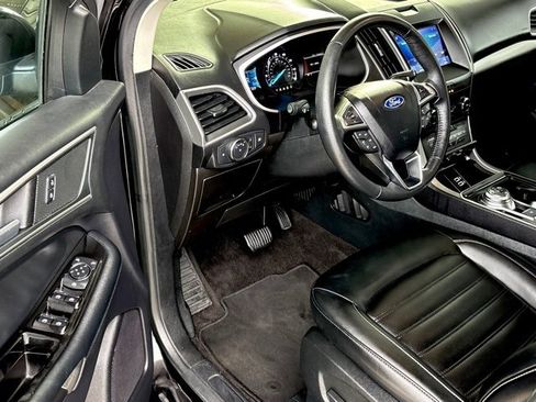 Used 2020 Ford Edge SEL image 7