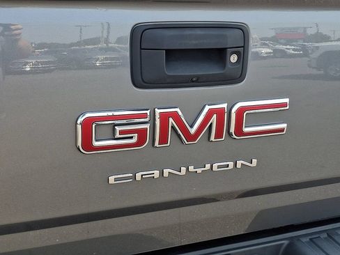 Used 2021 GMC Canyon Elevation Standard w/ Convenience Package RWD image 29
