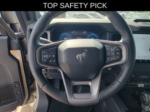 Used 2025 Ford Bronco Badlands AWD/4WD image 21