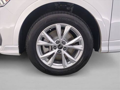 Used 2023 Audi Q3 2.0T Premium AWD/4WD image 28