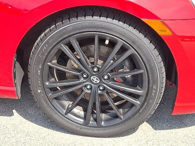 Used 2013 Scion FR-S RWD image 8